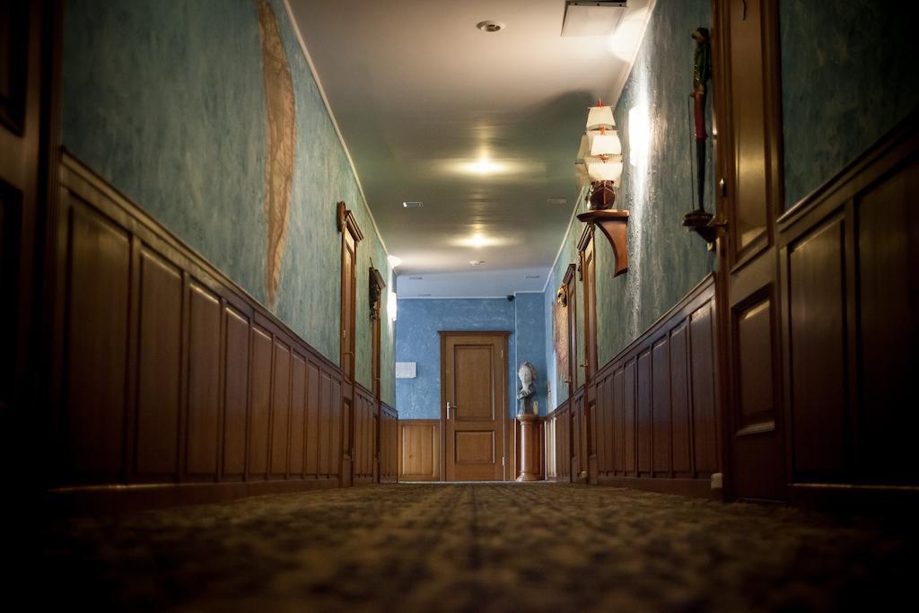 Hotel General Ekibastuz Екстериор снимка